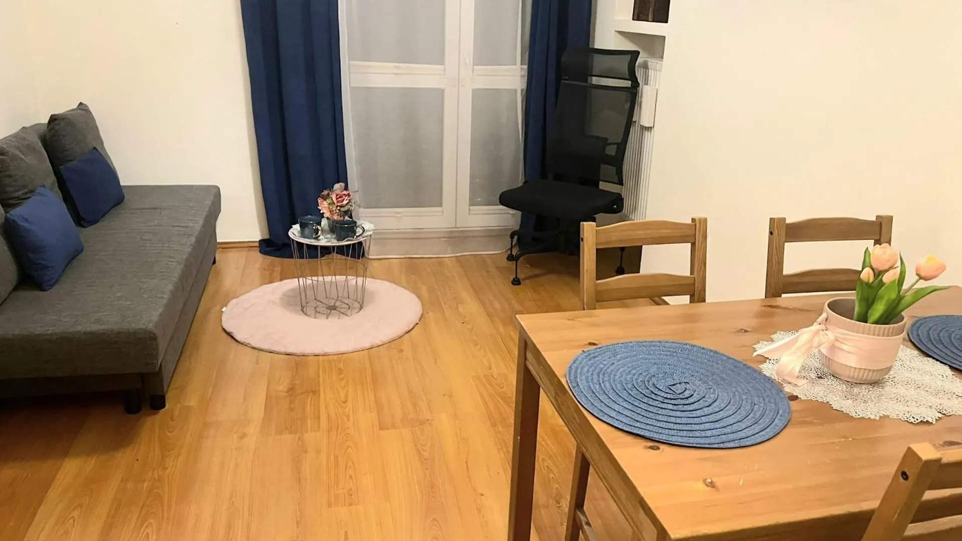 Rental Apartments Raclawicka Warszawa 0*,  Polska